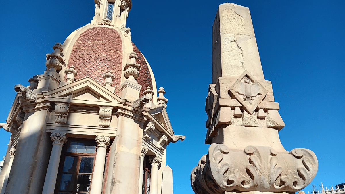 pinaculos restauracion fachada ayuntamiento valencia