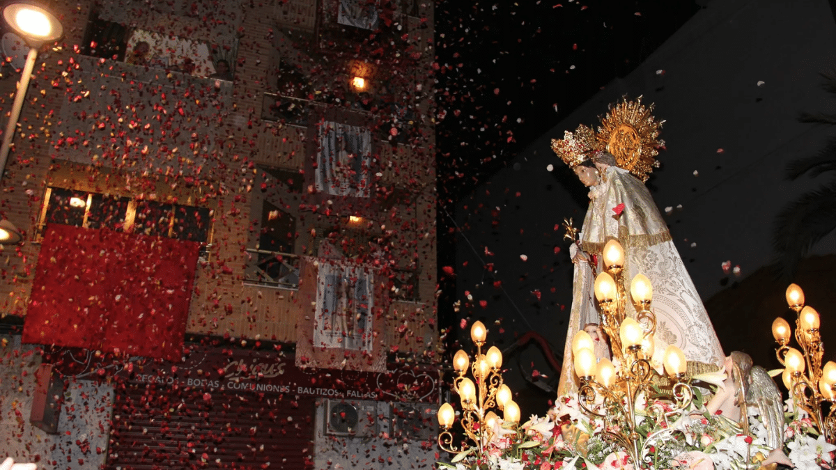 Torrent celebra las Fiestas en honor a la Virgen de los Desamparados