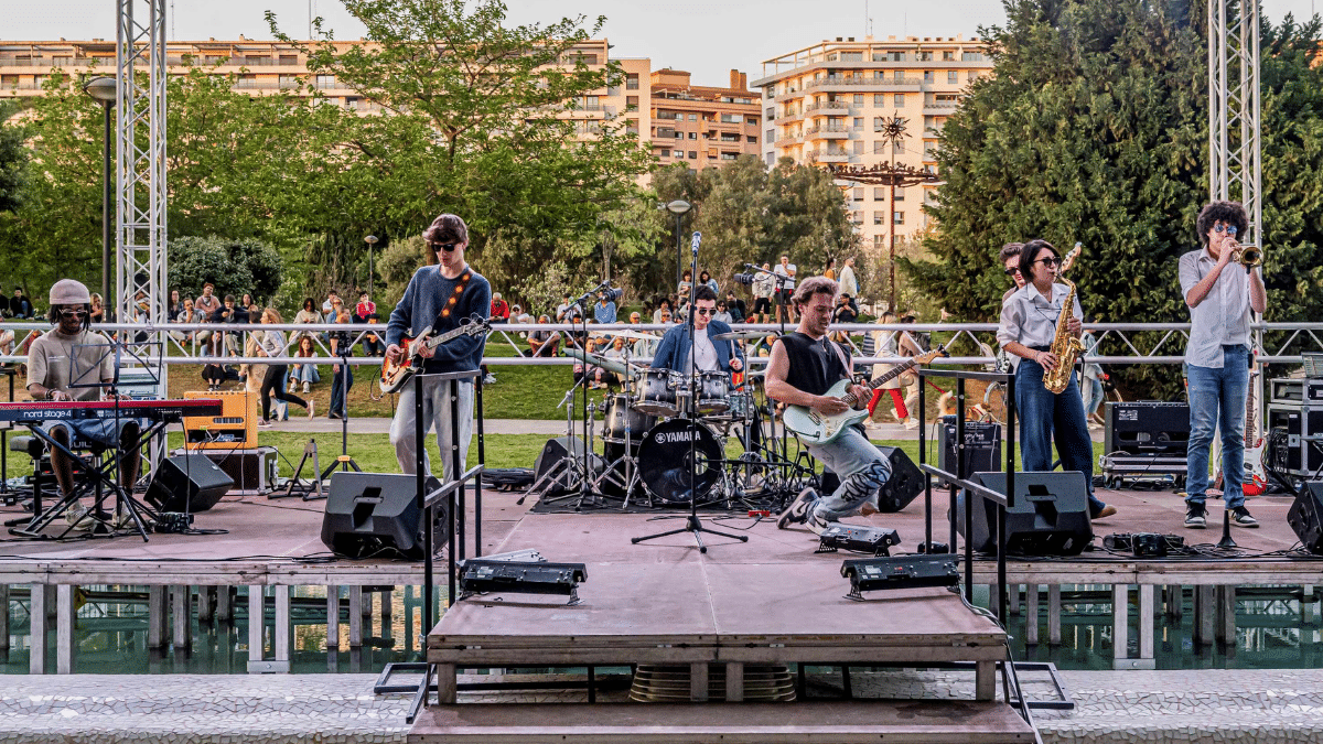 ‘Un lago de conciertos’ regresa a Valencia con cinco actuaciones al aire libre
