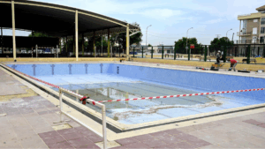 piscina castellar oliveral valencia