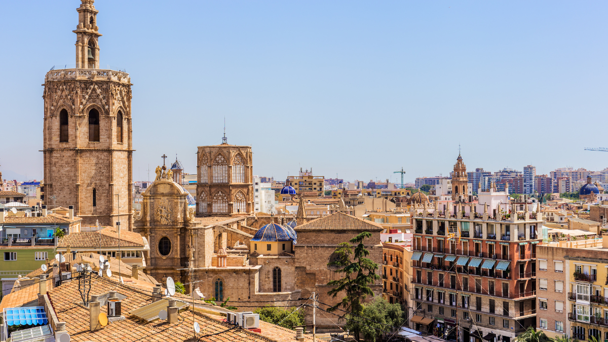 Luz verde a la adecuación de la fachada de la Catedral de Valencia
