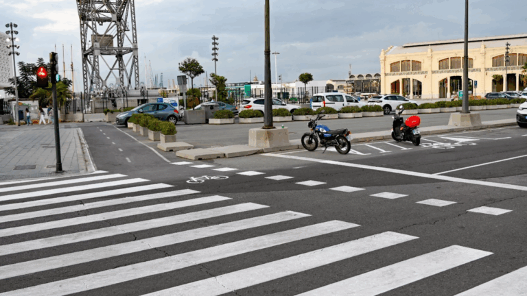 valencia plazas motos parking