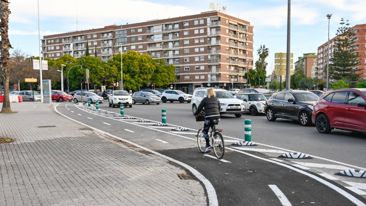 Abre el carril bici del camí nou de Picanya-Arxiduc Carles