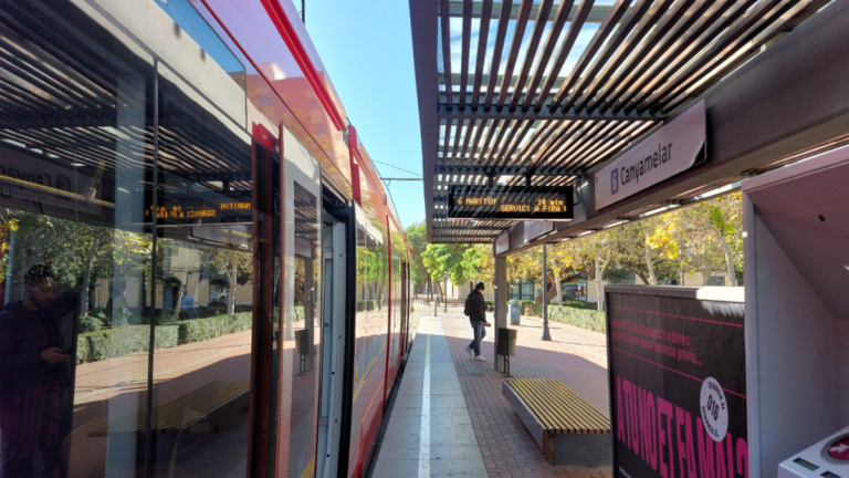 cambios tranvía l6 l8 metrovalencia semana santa
