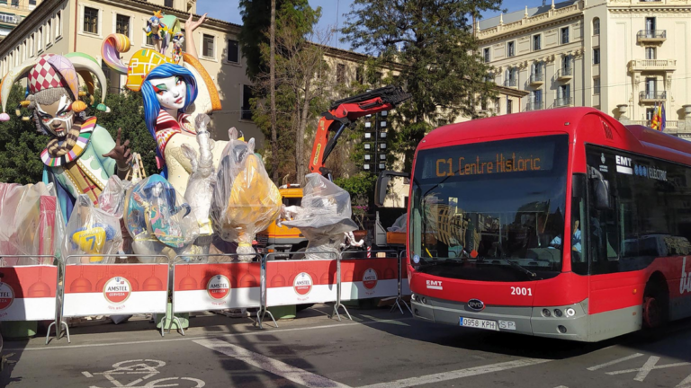 refuerzo emt fallas valencia