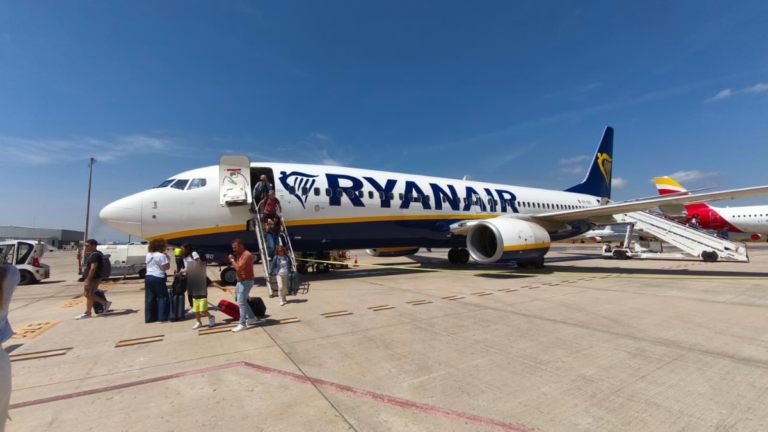 aeropuerto castellon asturias bilbao manchester bolonia